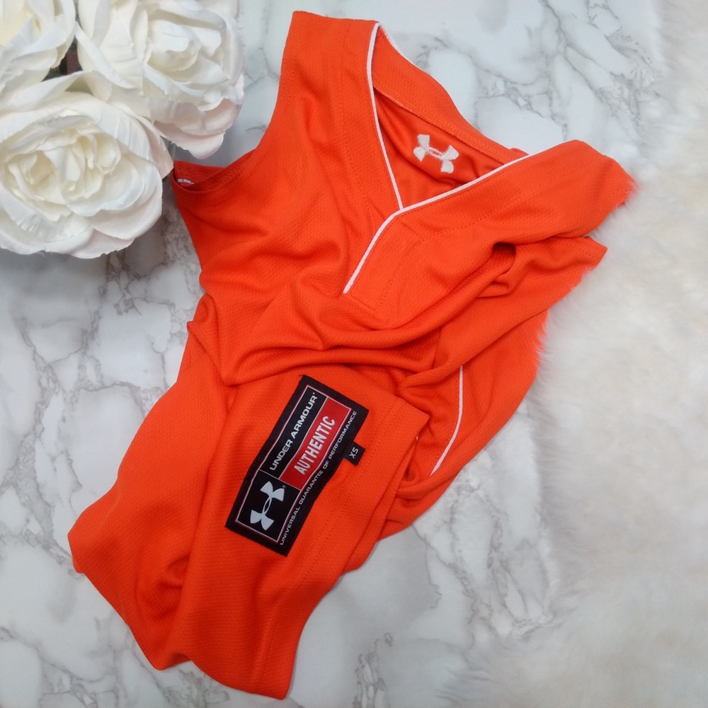 UNDER ARMOUR Jersey shirt Baseball XS NWOT